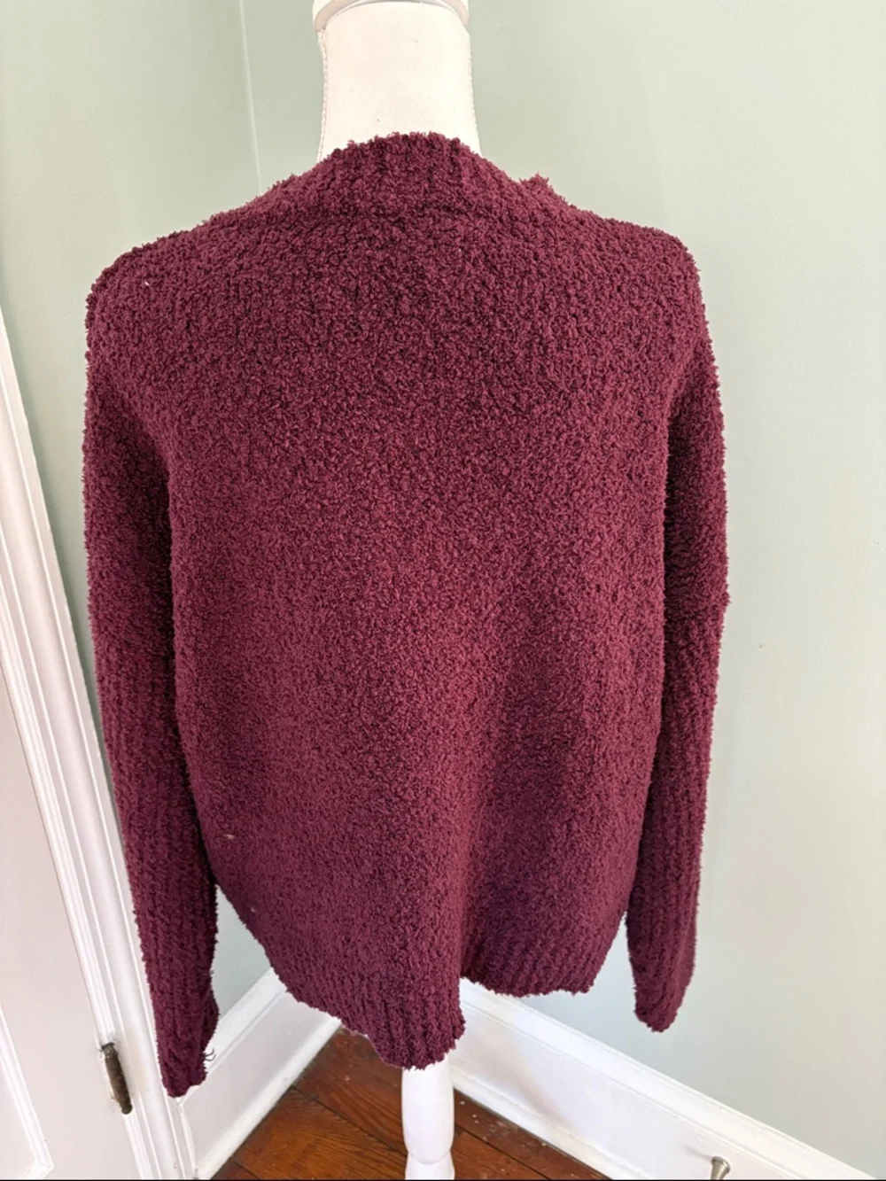 Cable & Gauge Soft & Cozy V-Neck Women's Sweater Burgundy Purple Size Large - Picture 3 of 4